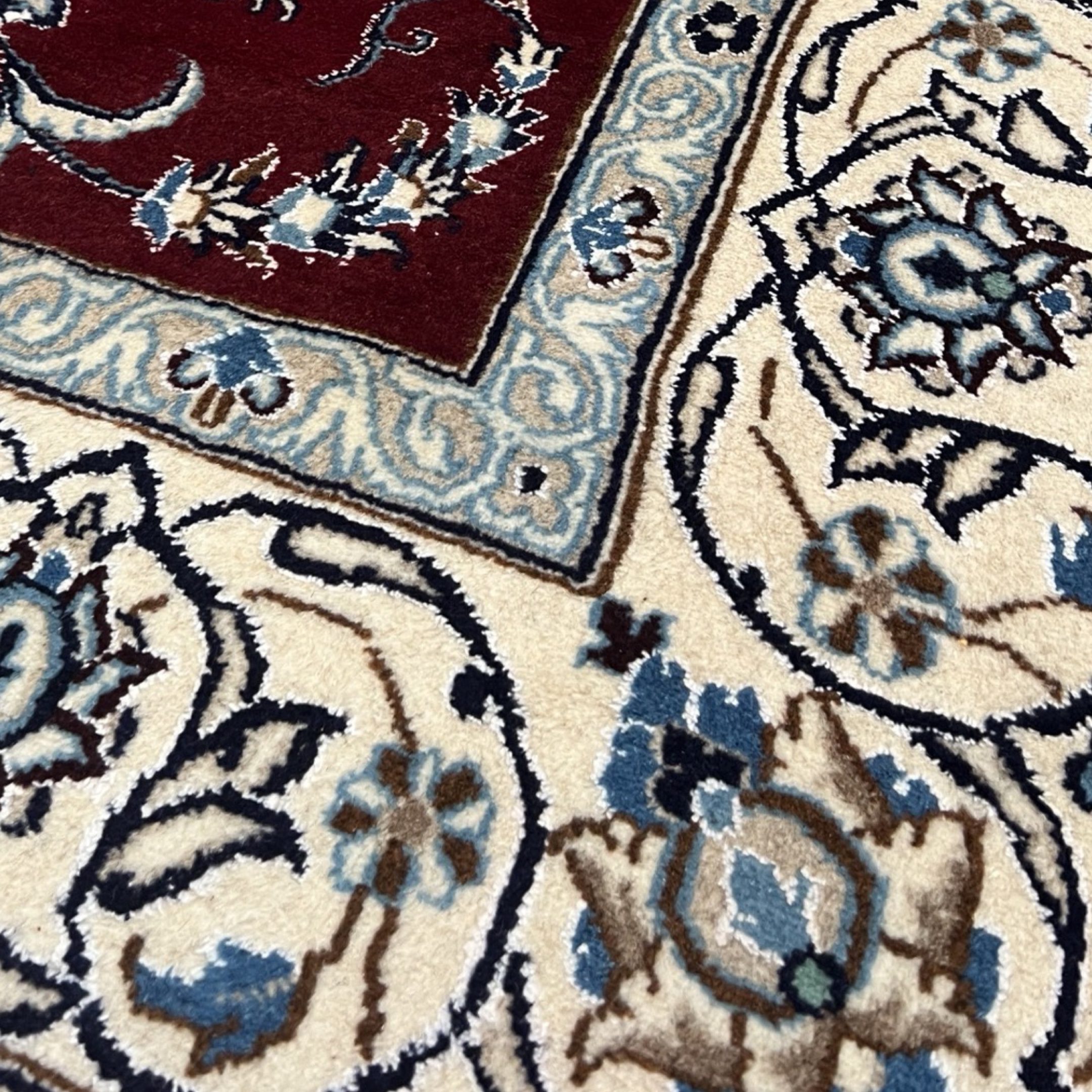 300 x 200cm Hand Knotted Nain Nohla Rug – Aman Persian Rugs
